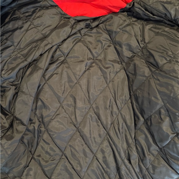 Vintage Reebok Red and Black Kansas City Chiefs Heavy Coat - Picture 4 of 5